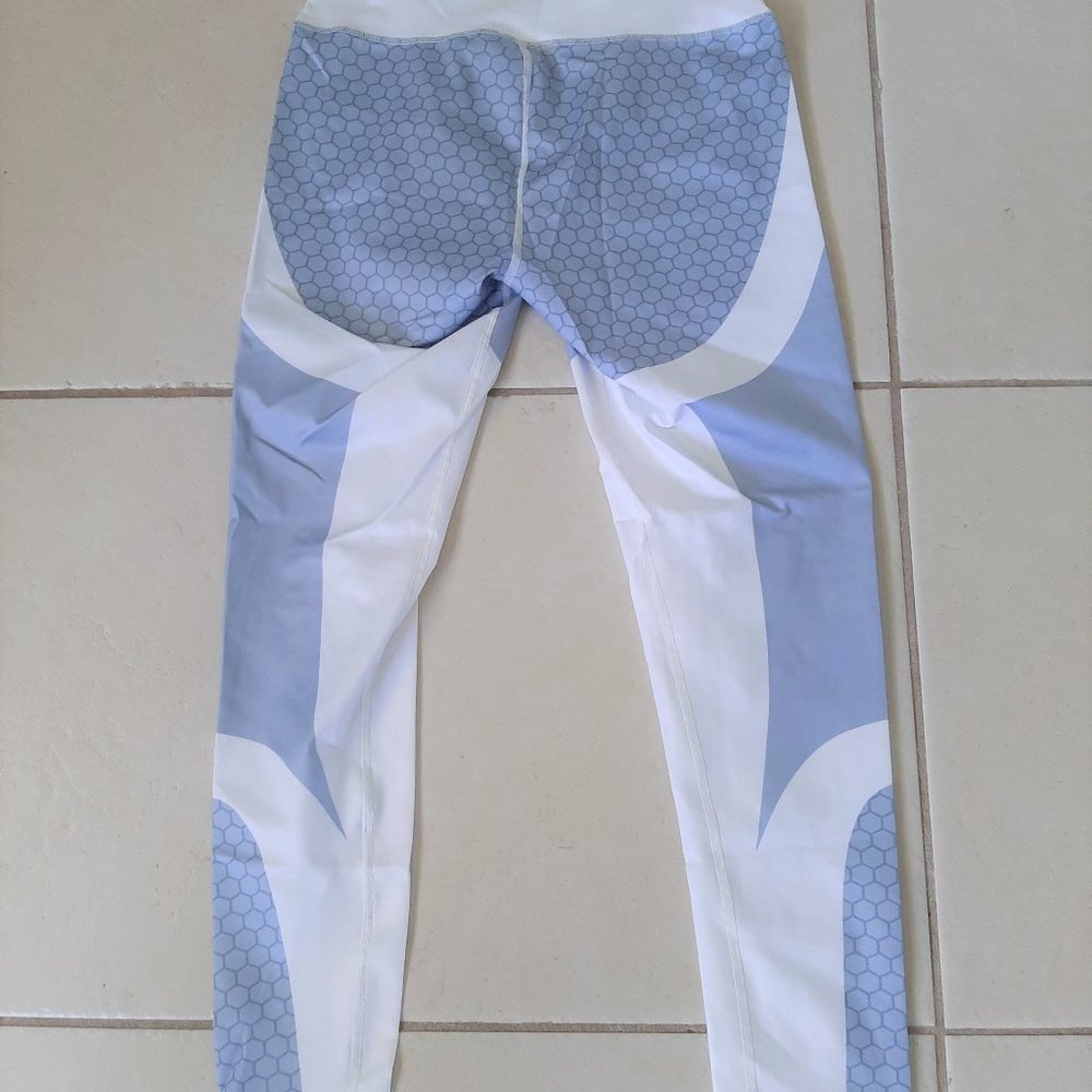 NWOT Sexy Leggings Gym Pants. - Picture 10 of 15